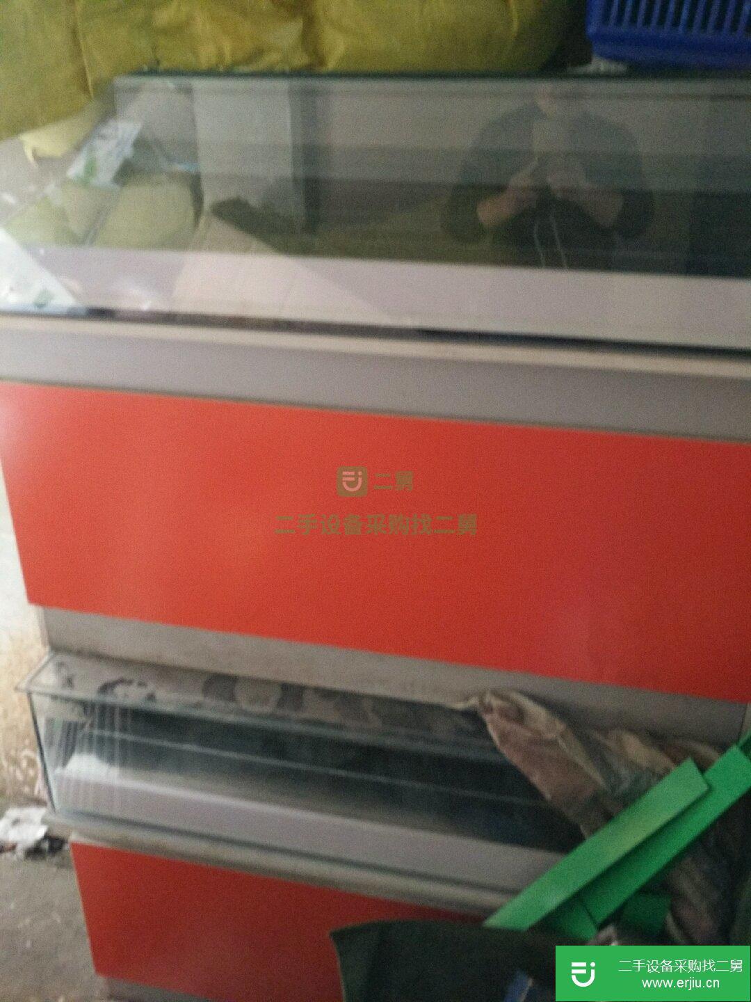 出售二手物美冰柜，海爾保鮮柜鮮，發電機，嗯，水果架六套