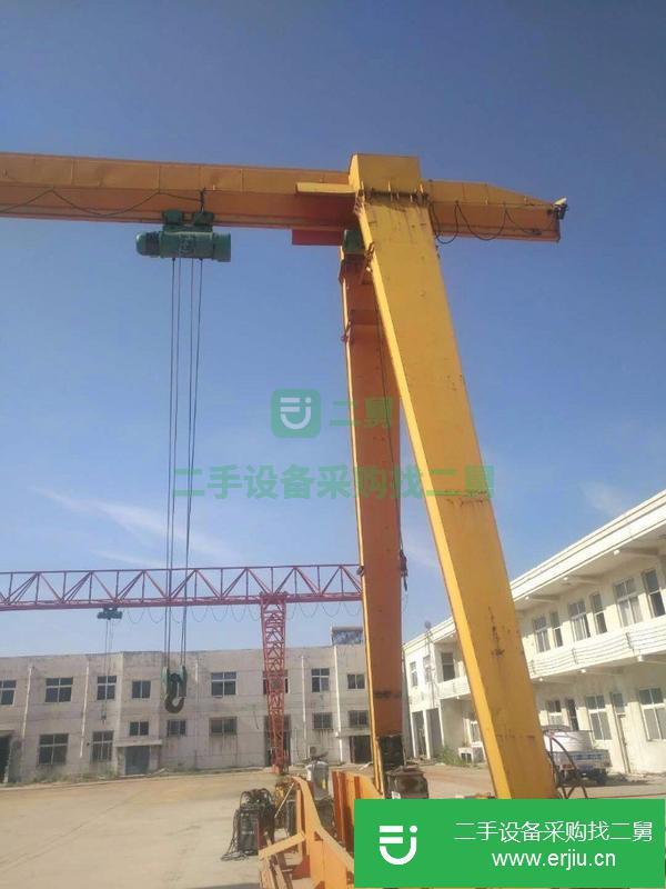 10噸24米包廂龍門出售