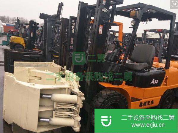 轉(zhuǎn)讓舉高4米倉儲專用電動叉車 豐田1噸三支點電動叉車