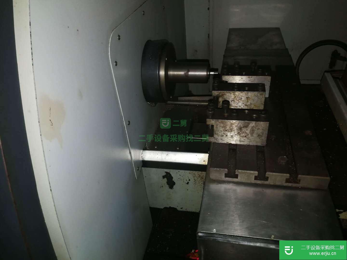 廣東順德諾信數(shù)控車床