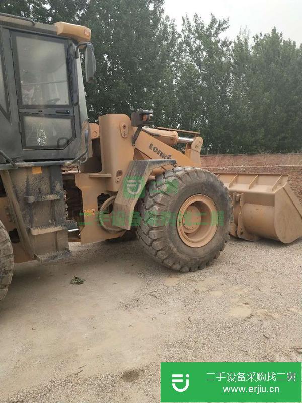 低價轉讓二手的兩臺50鏟車