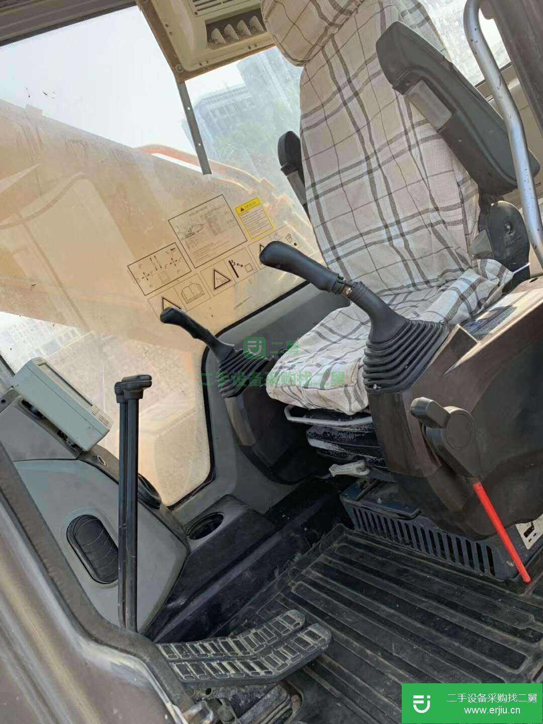 三一重工 SY365H-9 挖掘機(jī) (轉(zhuǎn)讓個(gè)人三一365)