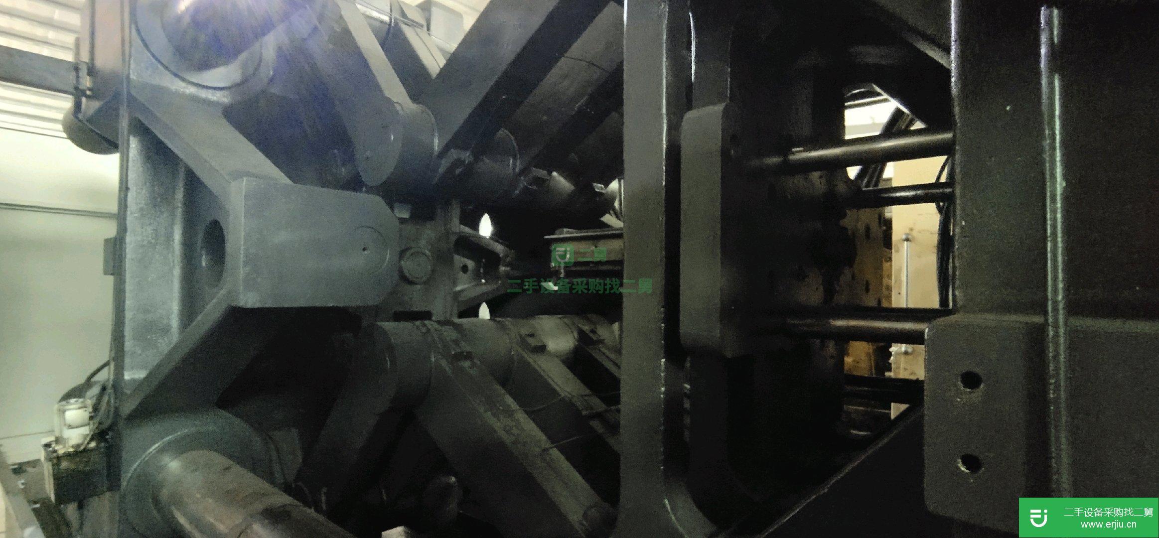 出售海天1300噸伺服注塑機，大型二手注塑機