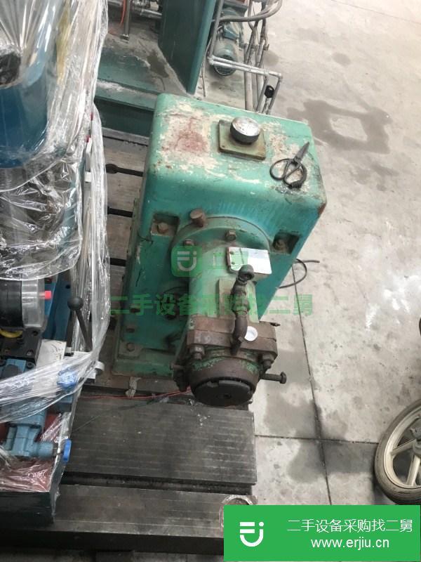 出售65橡膠擠出機(jī)一臺(tái)