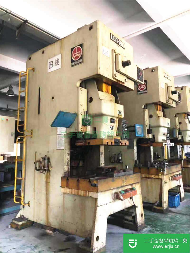 轉(zhuǎn)讓倒閉廠二手氣動沖床25T 45T 60T 80T 110T 160T 200T氣動沖床