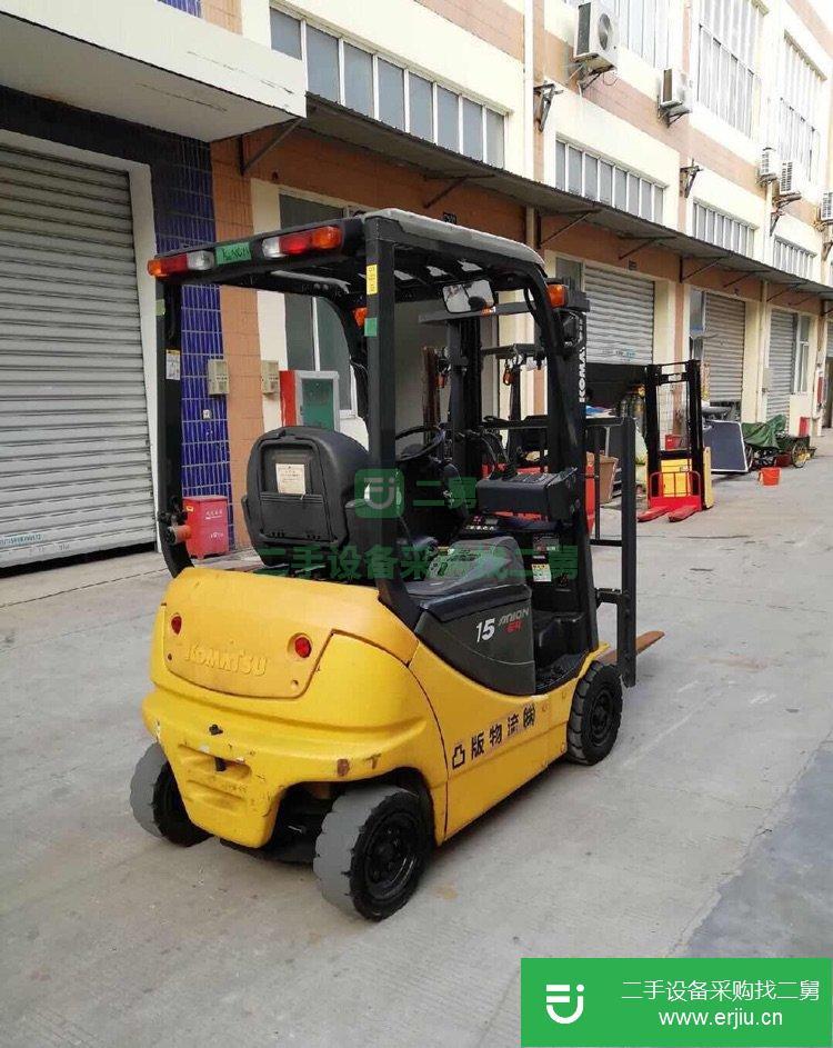 個人轉讓二手電動叉車，小松1.5噸三支點電動二手叉車冷庫專用