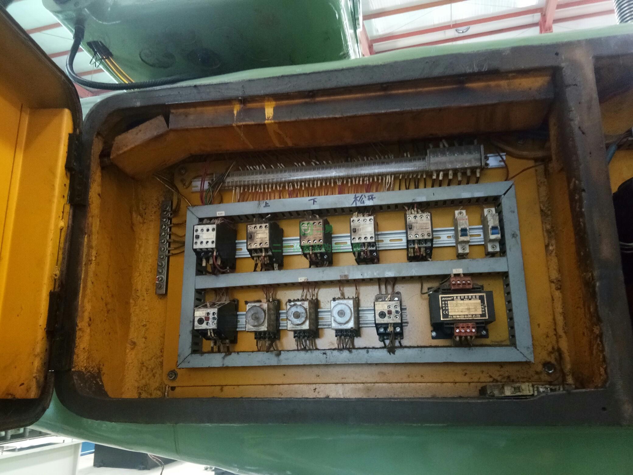 8成新正宗沈陽3080搖臂鉆床。沈陽中捷3080型臂長2.5