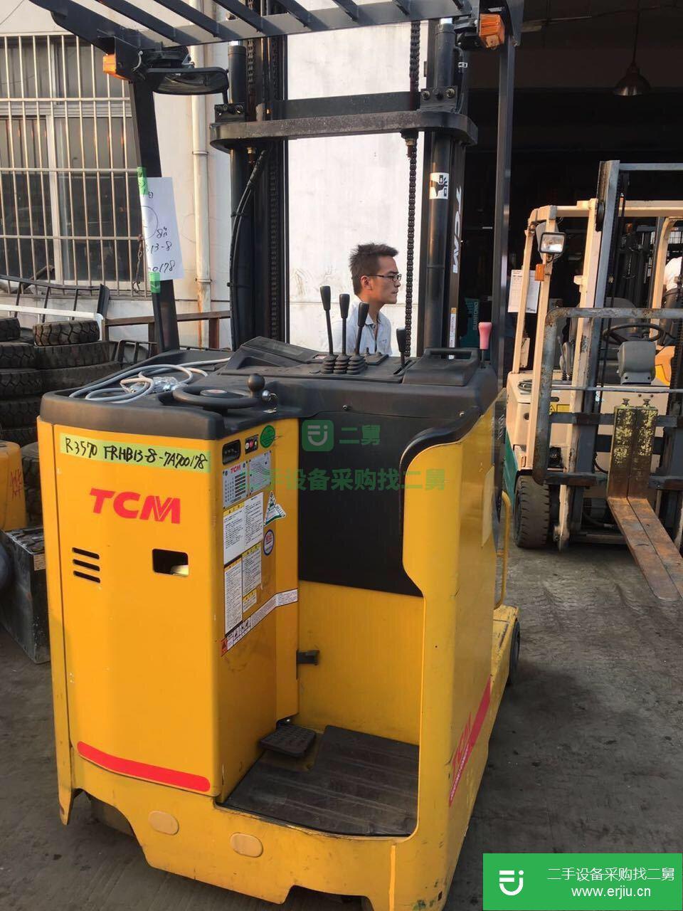 進口豐田倉儲前移式電動叉車，豐田1噸1.5噸堆高電瓶叉 (倉儲堆高叉車體積小)