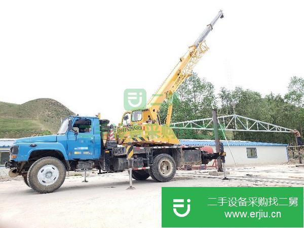 轉讓二手的13年6月徐工8噸吊車