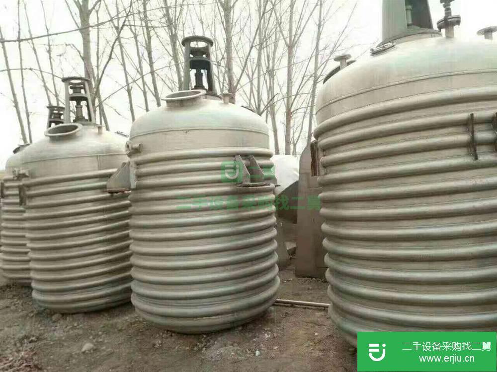 轉(zhuǎn)讓出售二手不銹鋼反應釜 10噸不銹鋼反應釜