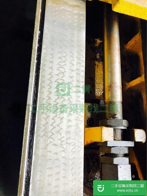 出售上海機床廠M1332BX2000外圓磨床