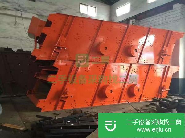山東出售二手移動(dòng)式破碎機(jī)