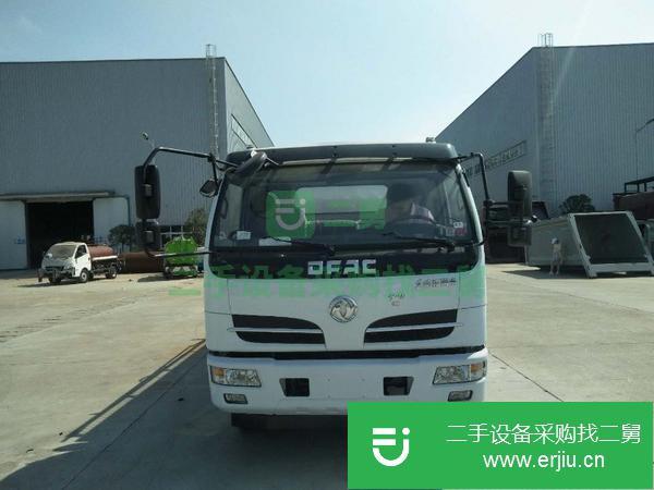10噸油罐車出售 包上本地牌照