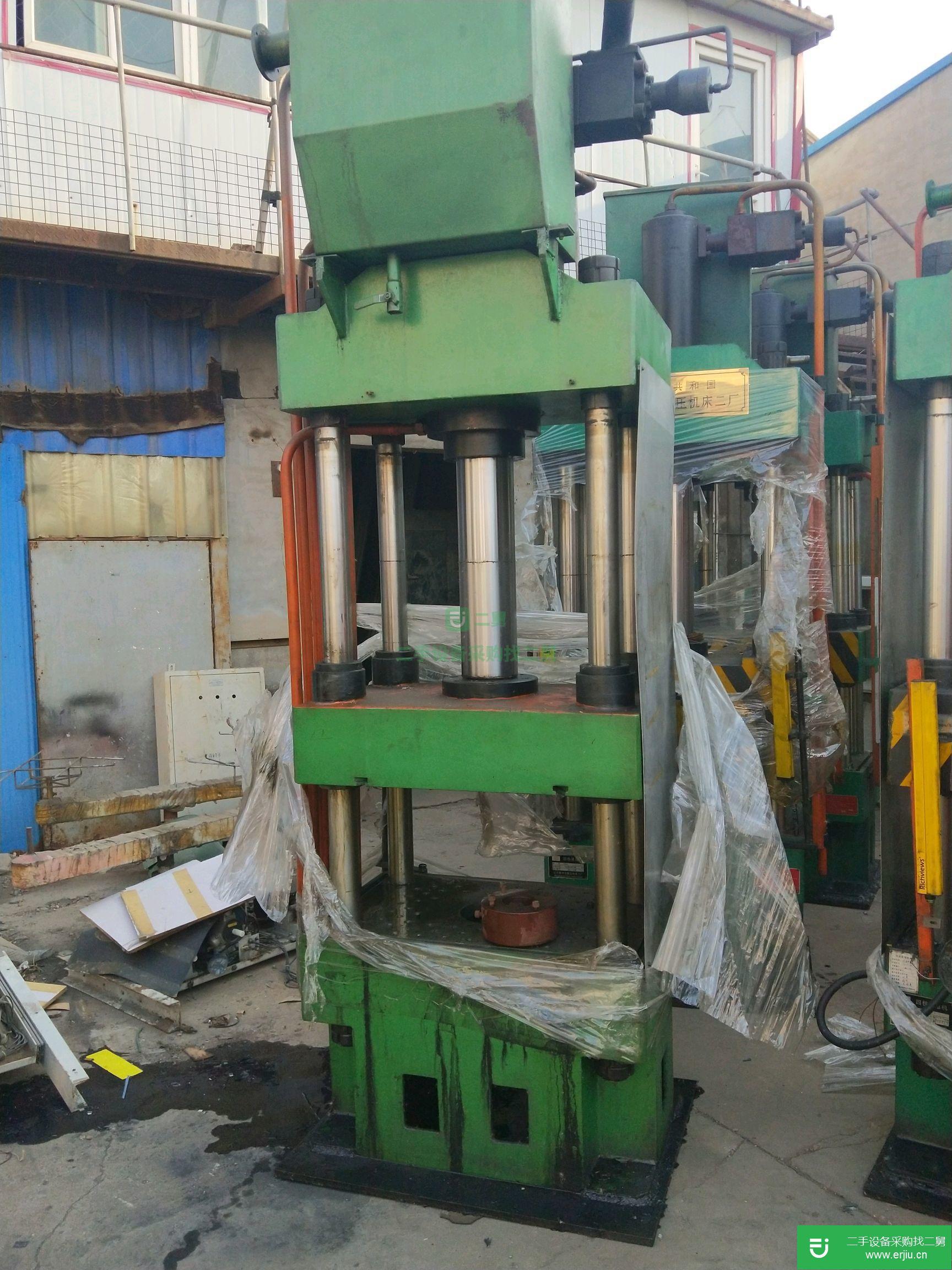 轉(zhuǎn)讓出售二手四柱液壓機(jī)63T