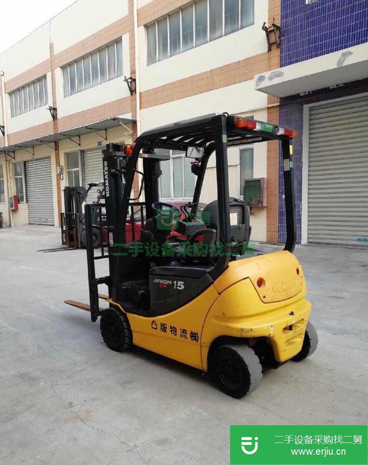 個人轉讓二手電動叉車，小松1.5噸三支點電動二手叉車冷庫專用