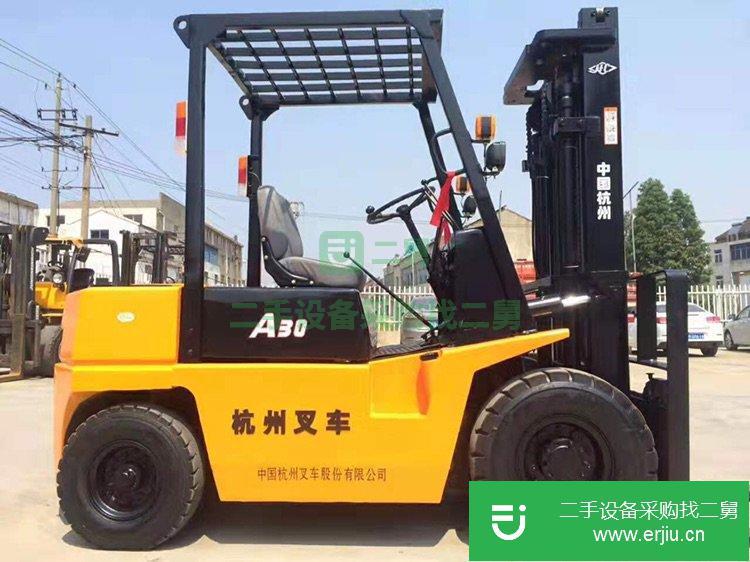 低價轉讓二手杭州3噸柴油叉車，二手3噸叉車價格便宜
