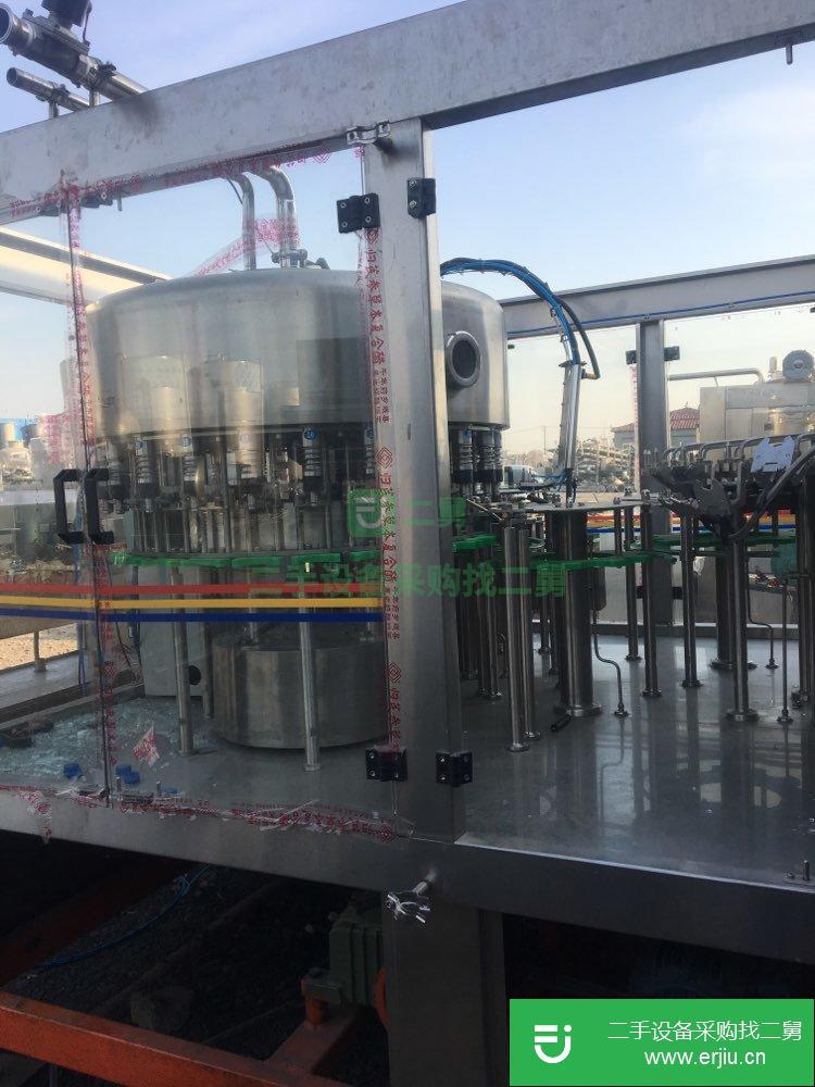 飲料灌裝機 三合一飲料灌裝生產線