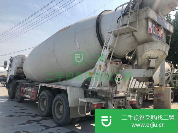 出售二手豪沃18年大20方攪拌車 可按揭 二手攪拌罐車