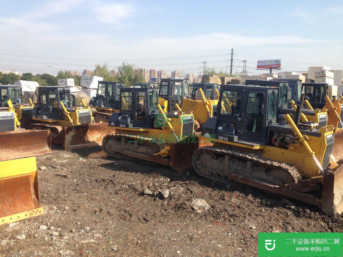 寧德地區(qū)出售二手振動壓路機.220推土機.50鏟車.平地機.小挖掘機