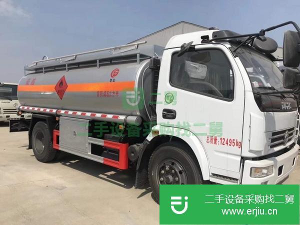 東風8噸加油車成本低價轉讓