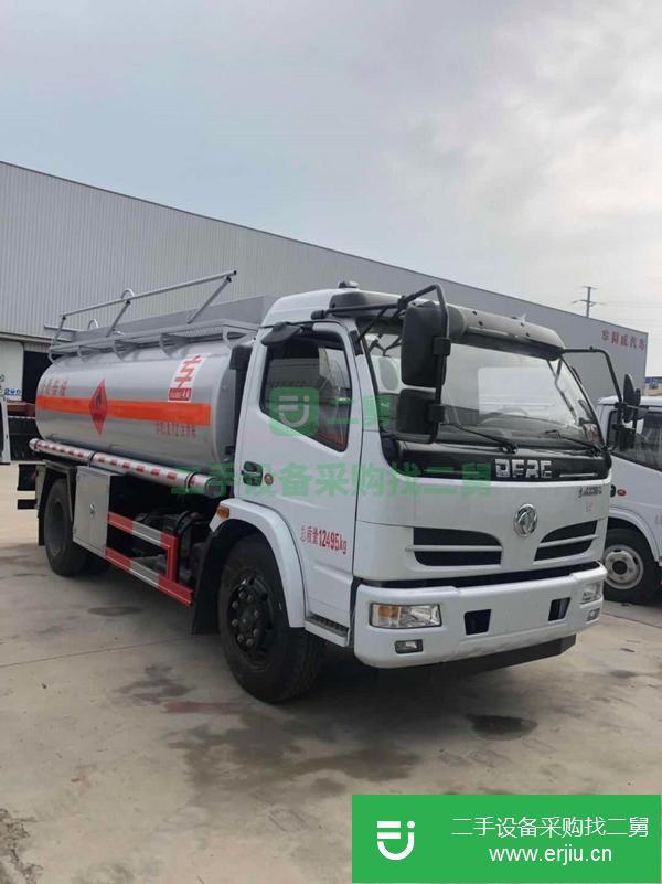 轉讓5噸油罐車
