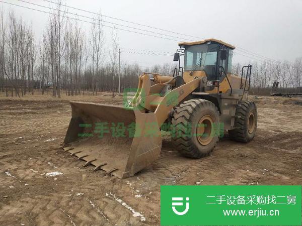 低價(jià)出售轉(zhuǎn)讓九成新品牌50裝載機(jī)2臺(tái)