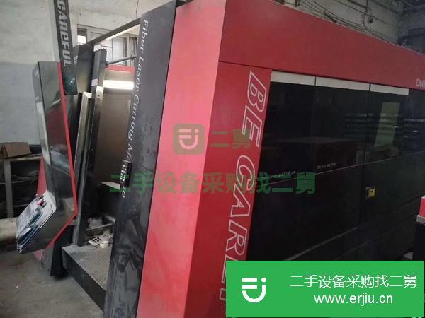 轉讓15年的迪能1000瓦光纖激光切割機折彎