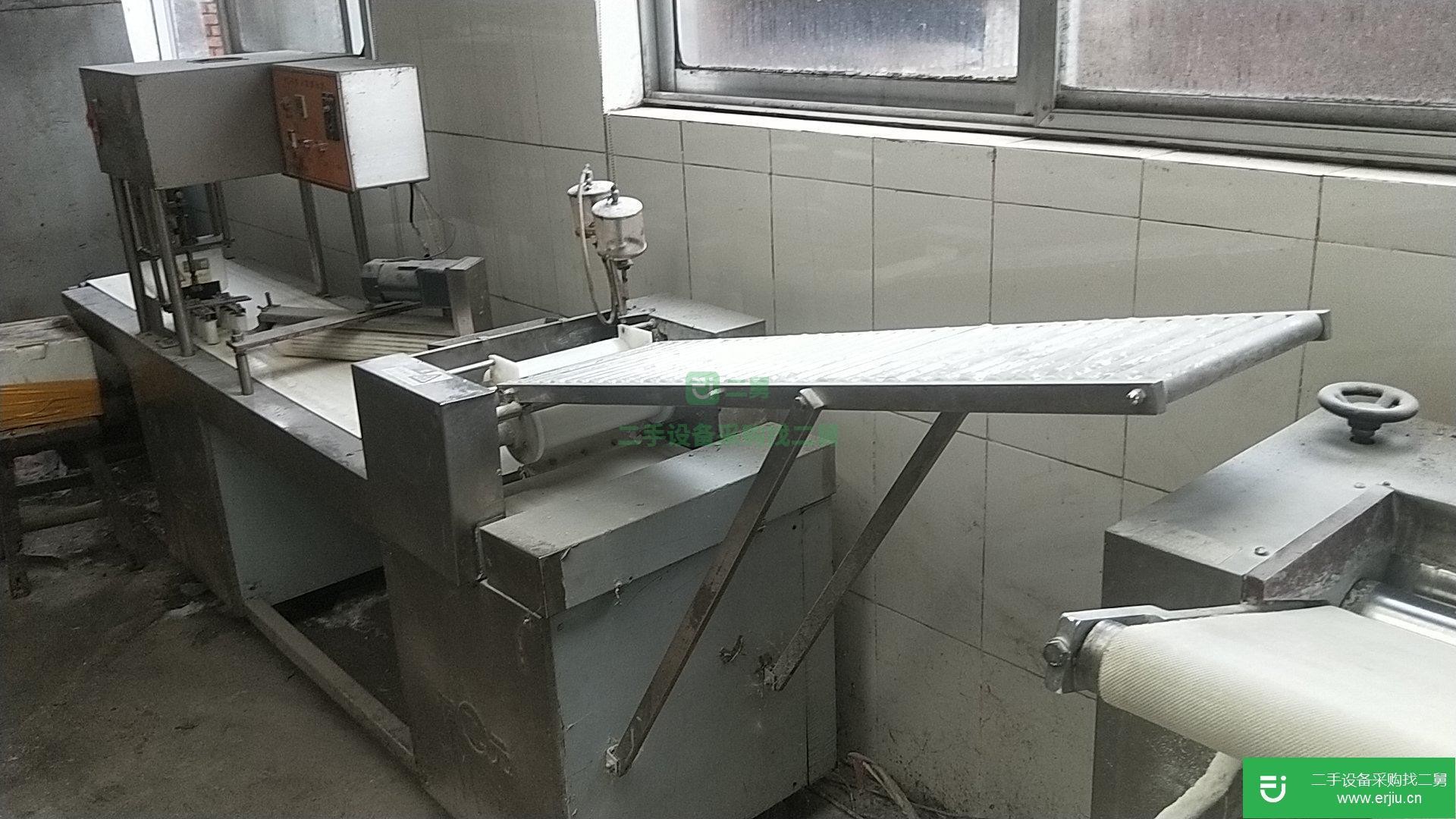 出售自用刀切饅頭機，壓面機