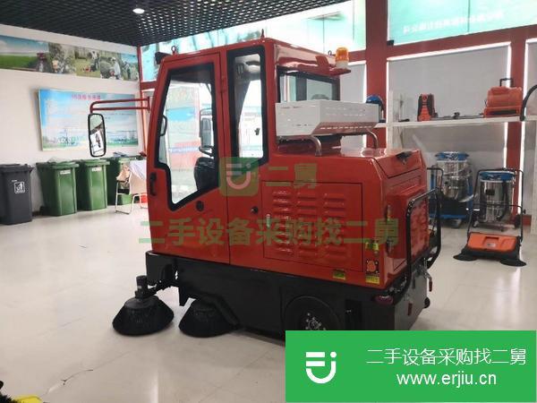 出售國(guó)五5方清掃車 東風(fēng)小多利卡掃路車 掃路車掃地車 環(huán)衛(wèi)道路掃路