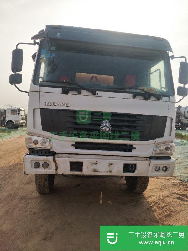 轉讓二手的16年國四豪沃中聯上裝,大18方罐攪拌車,車況精品,手續齊全