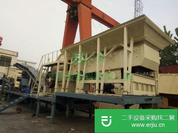 山東出售二手移動(dòng)式破碎機(jī)