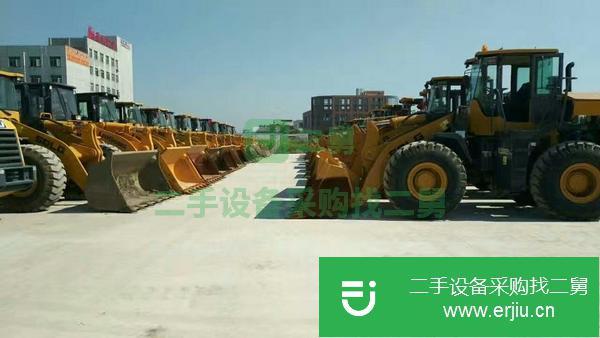 二手裝載機低價出售二手30鏟車、50鏟車