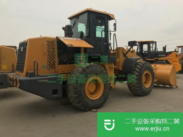 二手裝載機(jī):出售新款二手柳工50CN裝載機(jī)