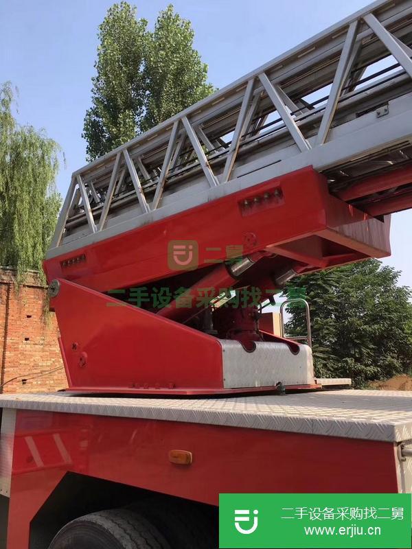 轉讓五十鈴30云梯消防車