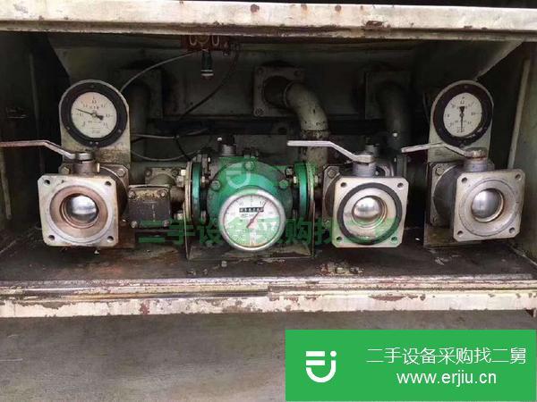 轉讓\單位閑置東風10噸原裝油罐車,3萬公里,6缸康明斯發動機