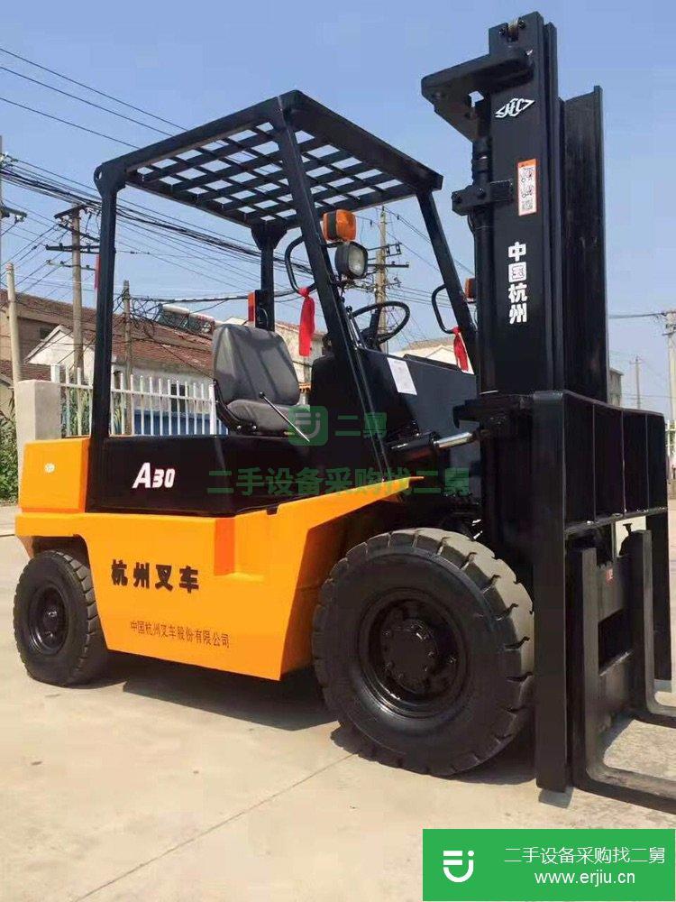低價轉讓二手杭州3噸柴油叉車，二手3噸叉車價格便宜