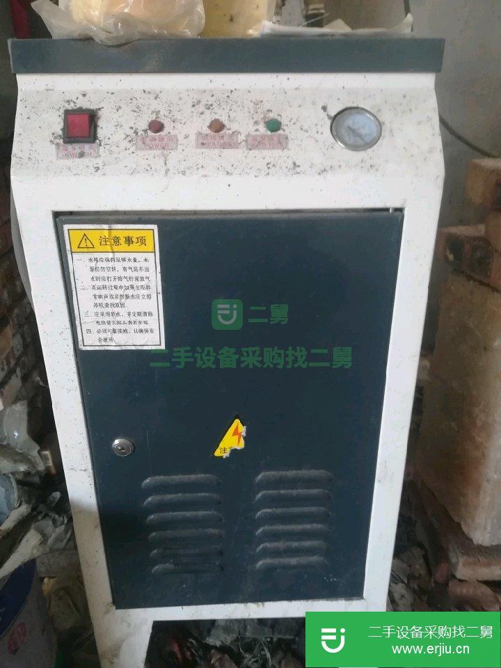 轉(zhuǎn)讓出售6千瓦服裝廠用小電鍋爐