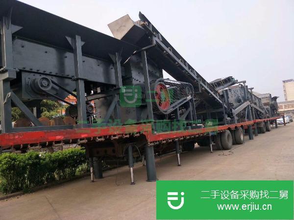 本公司有低價處理移動式破碎機,重錘破,振動篩子,低價出售。