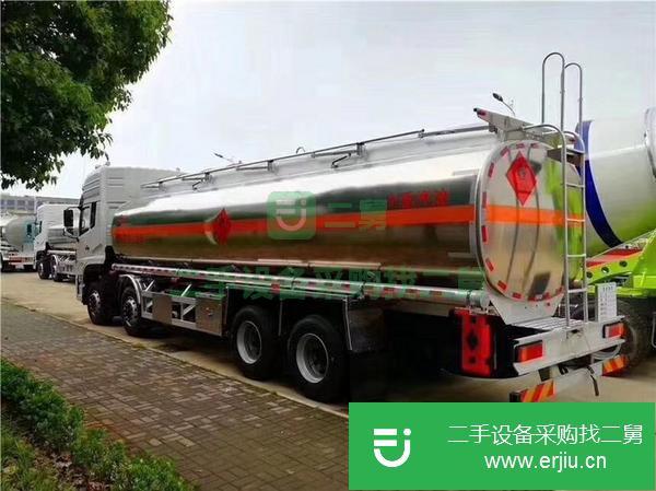轉讓安全達標東風天龍前四后八運油車牽引車