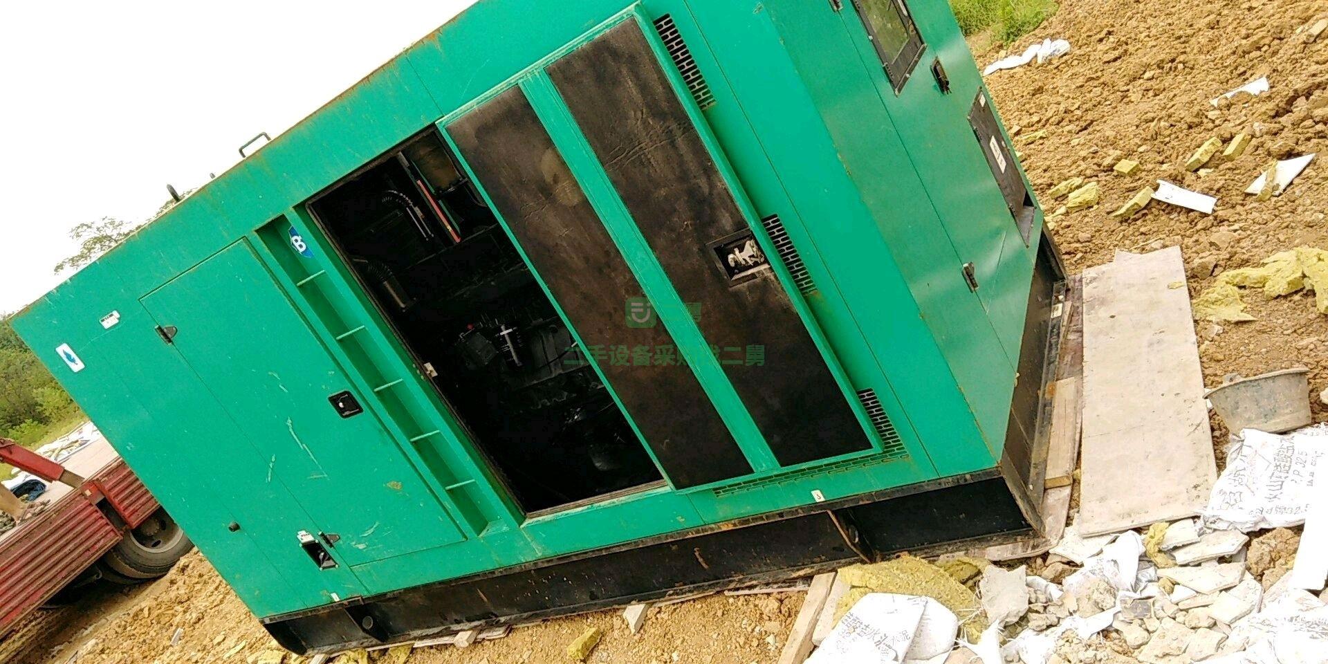 1-990kw發電機組轉讓