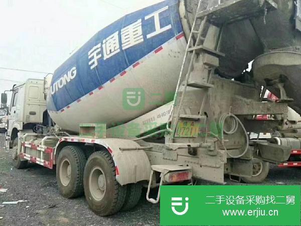 出售15年豪沃大14方攪拌車手續齊全包提檔過戶可以按揭