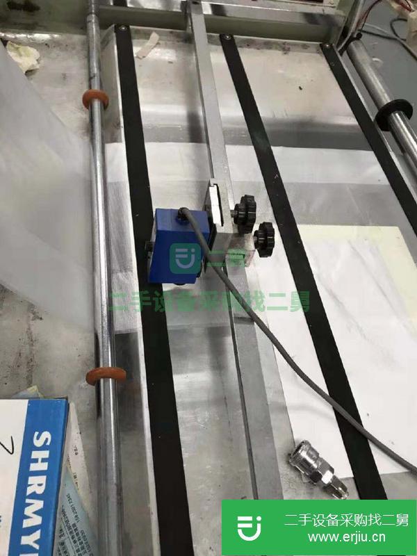 轉(zhuǎn)讓急急處理2018款1m雙色連體印刷機(jī)一臺(tái),999成新