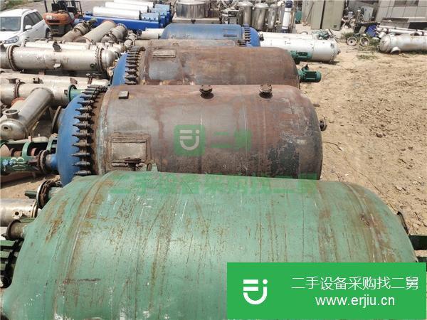 轉讓出售9成新不銹鋼反應釜、搪瓷反應釜