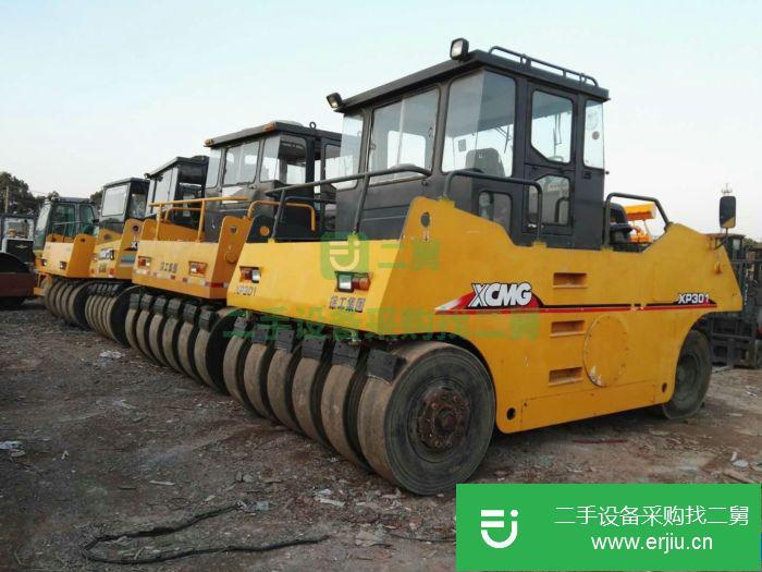 轉讓二手膠輪壓路機,車況杠杠的