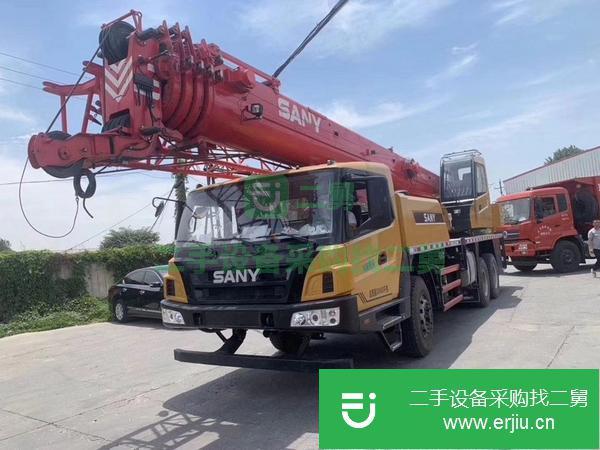 轉(zhuǎn)讓二手的九成新的20一70噸汽車吊