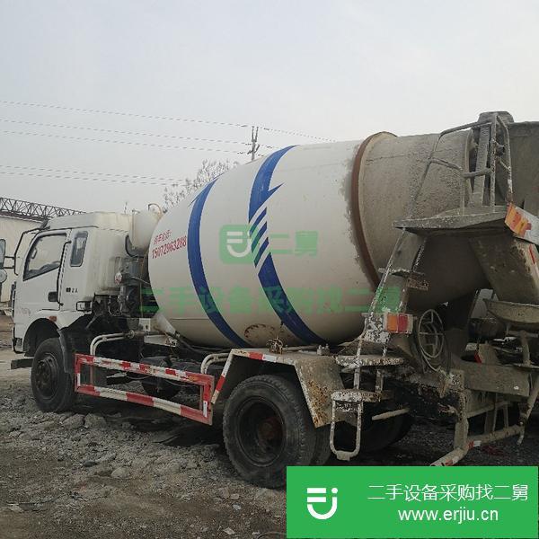 轉(zhuǎn)讓二手小型8方10方重汽混凝土攪拌運輸車 商砼運輸車