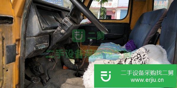 轉(zhuǎn)讓賣10年7月柳工八噸吊車