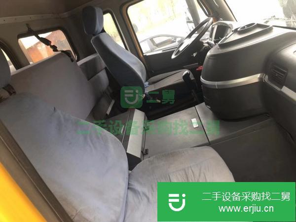 出售二手的九成新的15年國四三一250S吊車