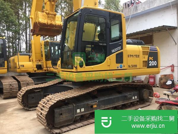 轉(zhuǎn)讓低價(jià)處理小松大中小型挖機(jī)
