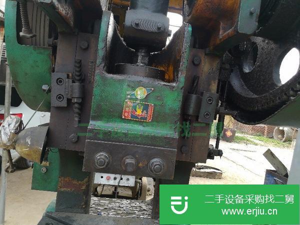 轉讓出售二手九成新40噸沖床